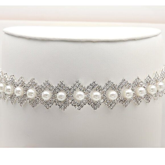 Sparkly Fancy White Stone & Pearl Choker Necklace Adjustable White Rhinestone Ch - Picture 3 of 11